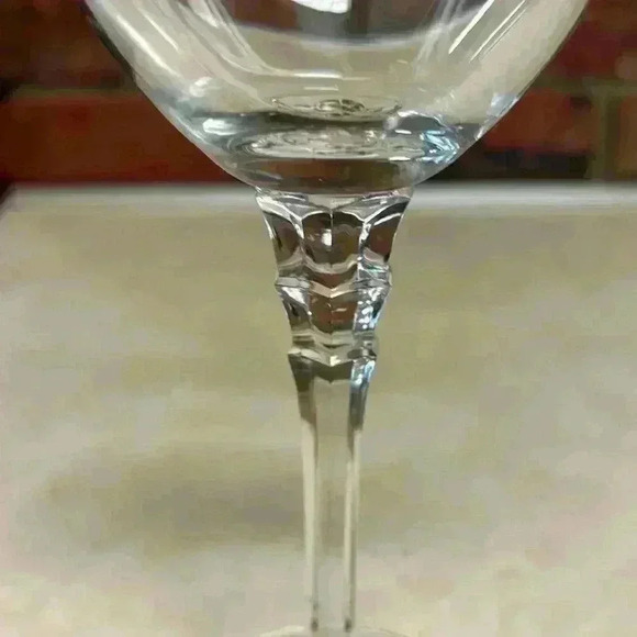 2 Towle Lead Crystal Water/Wine Glasses Pattern "Tudor" - Picture 4 of 8
